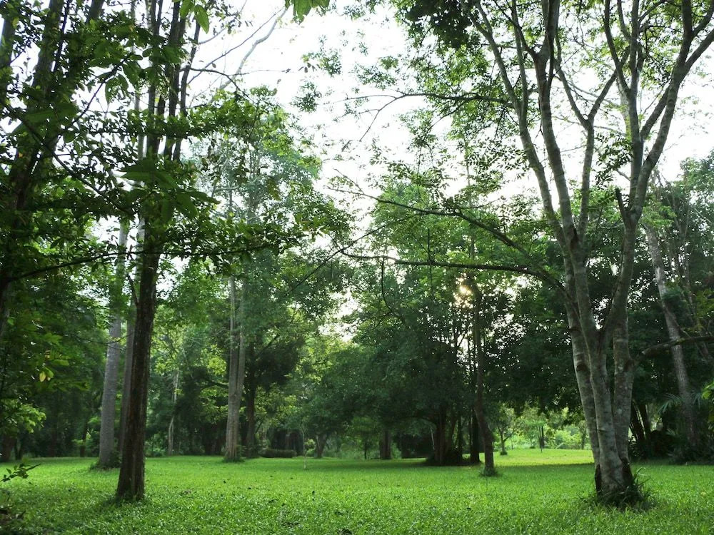 Baan Maka Nature Lodge