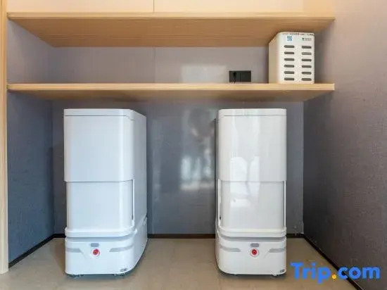 JI Hotel (Hangzhou Dadongjiang Linjiang Science and Innovation Park)