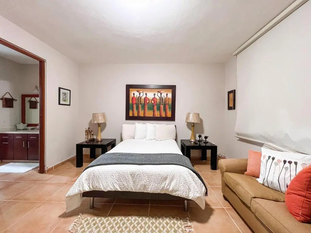 Villa Iris 2 story ocean view villa w/ pool access