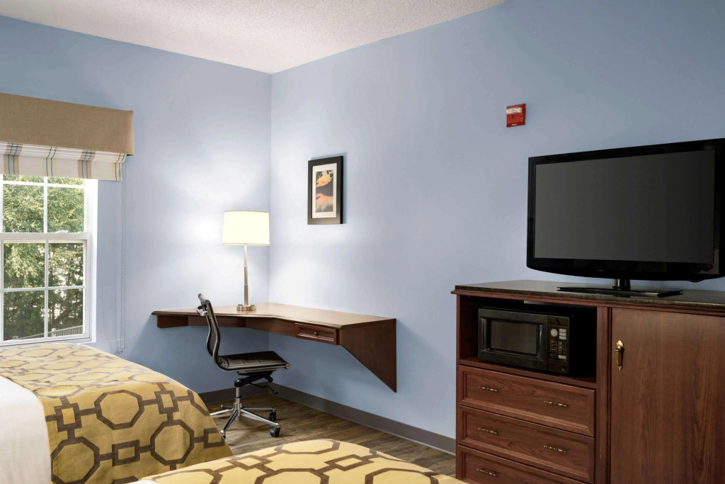 Baymont by Wyndham Henderson Oxford