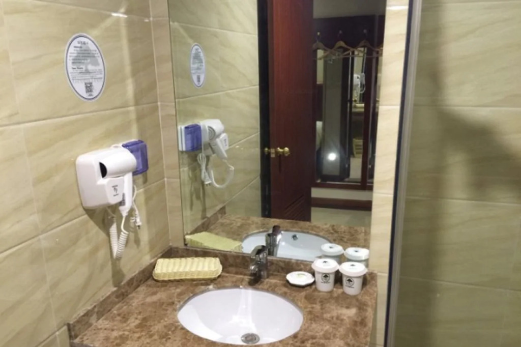 GreenTree Inn Wuxi New District Shengang World Express Hotel
