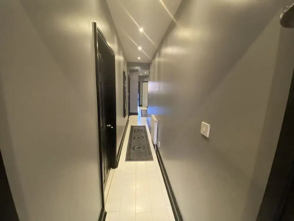 2 Bedroom Gray Apartment Blackpool