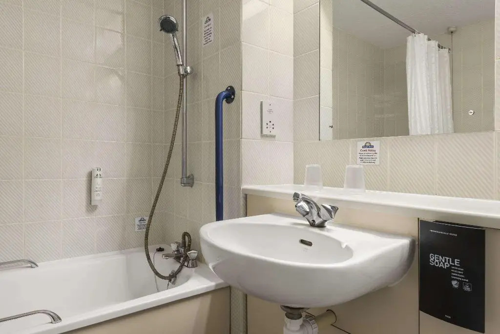 Days Inn Bridgend Cardiff