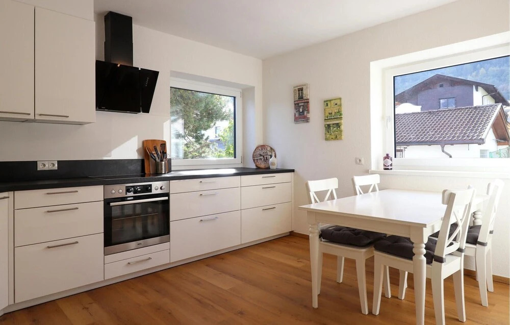 Awesome Apartment in Axams With 2 Bedrooms and Wifi