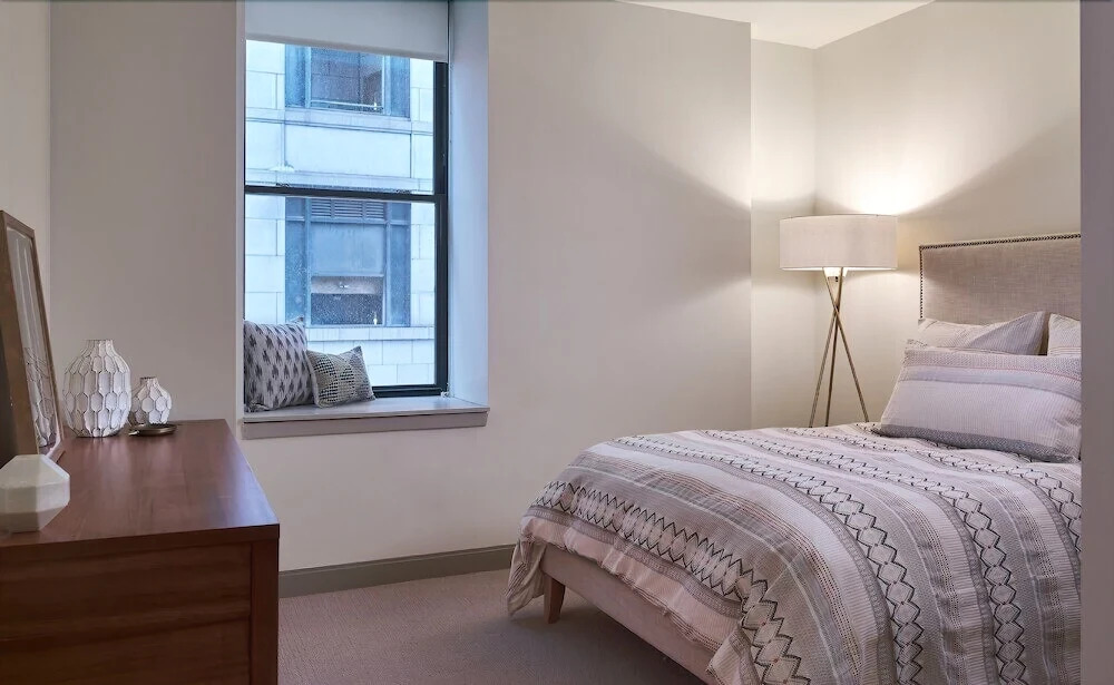 NUOVO - Center City Apartments