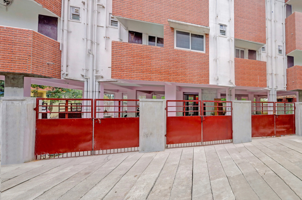 Hotel O Kilambakkam New Bus Terminal Formerly TAD Homes
