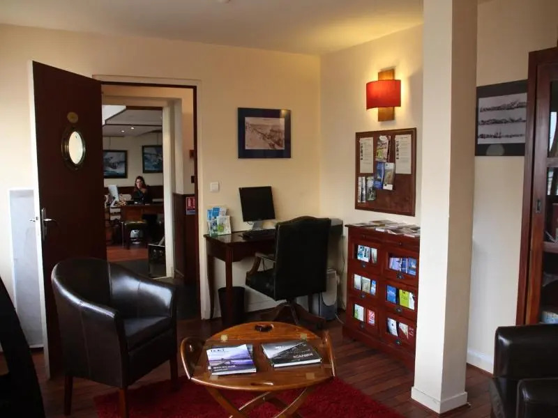 LOGIS HOTEL - La Petite Rade