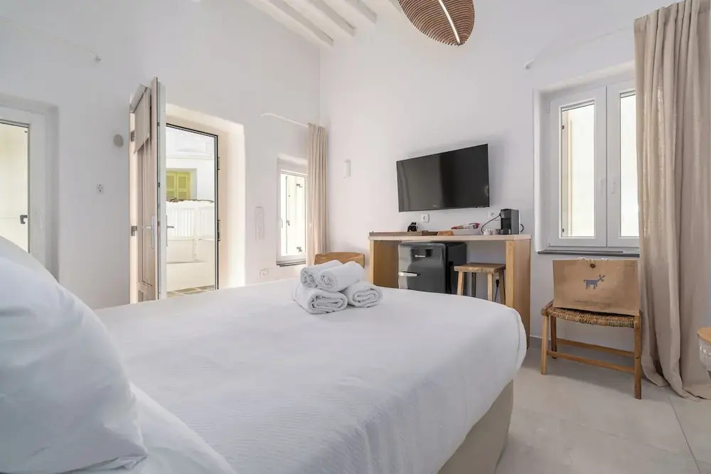 Rabagas Suites