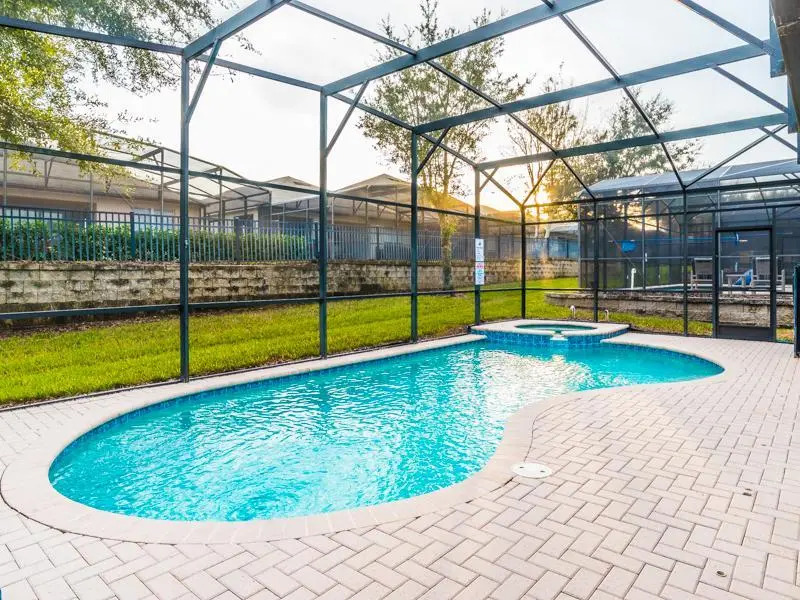 7754 TOSTETH Windsor Hills Apartment