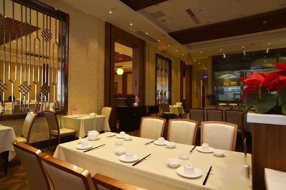 Lijiang Hotel