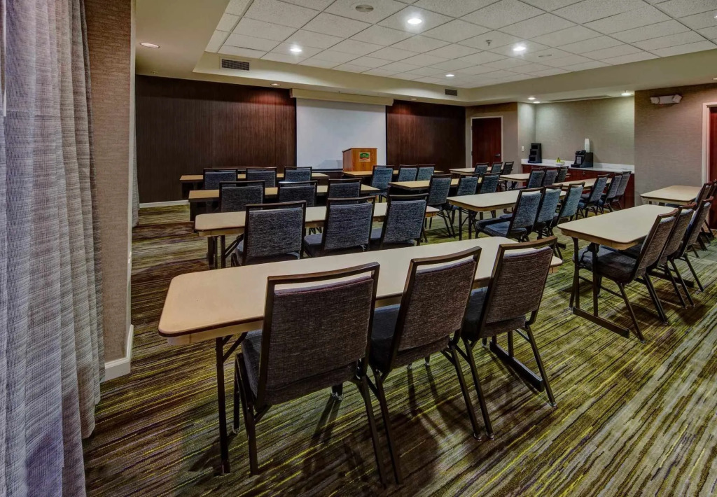 Courtyard by Marriott Alexandria
