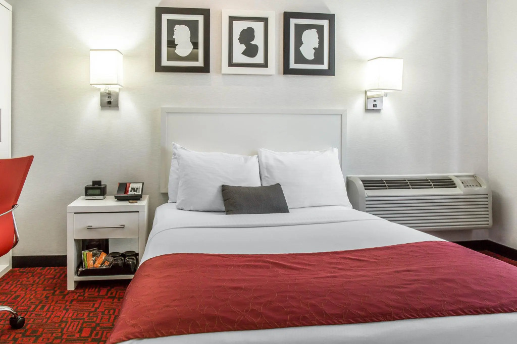 The Moore, New York City, a Member of Design Hotels