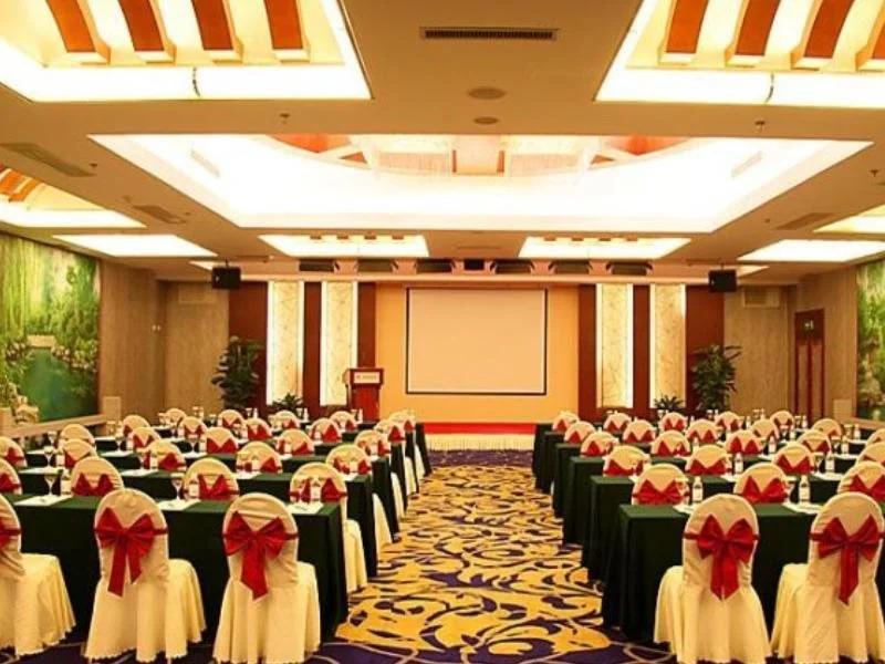 Silver Plaza Quancheng Hotel