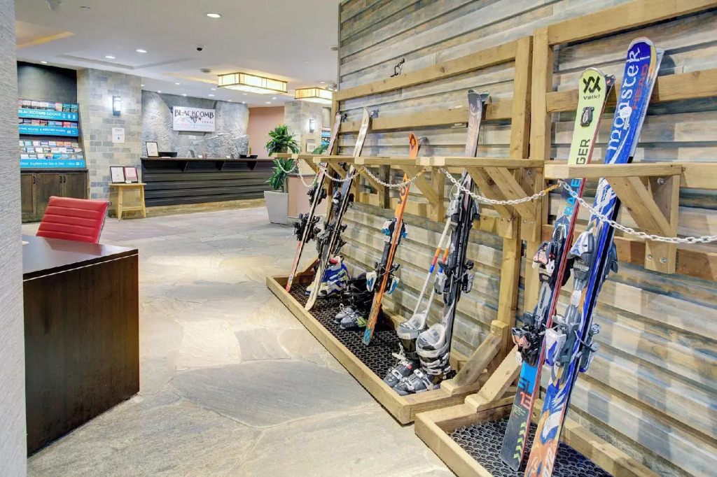Blackcomb Lodge