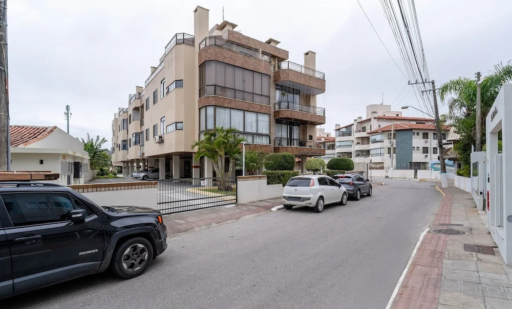 Apartments 150m From the Beach in Ponta das Canas - CND