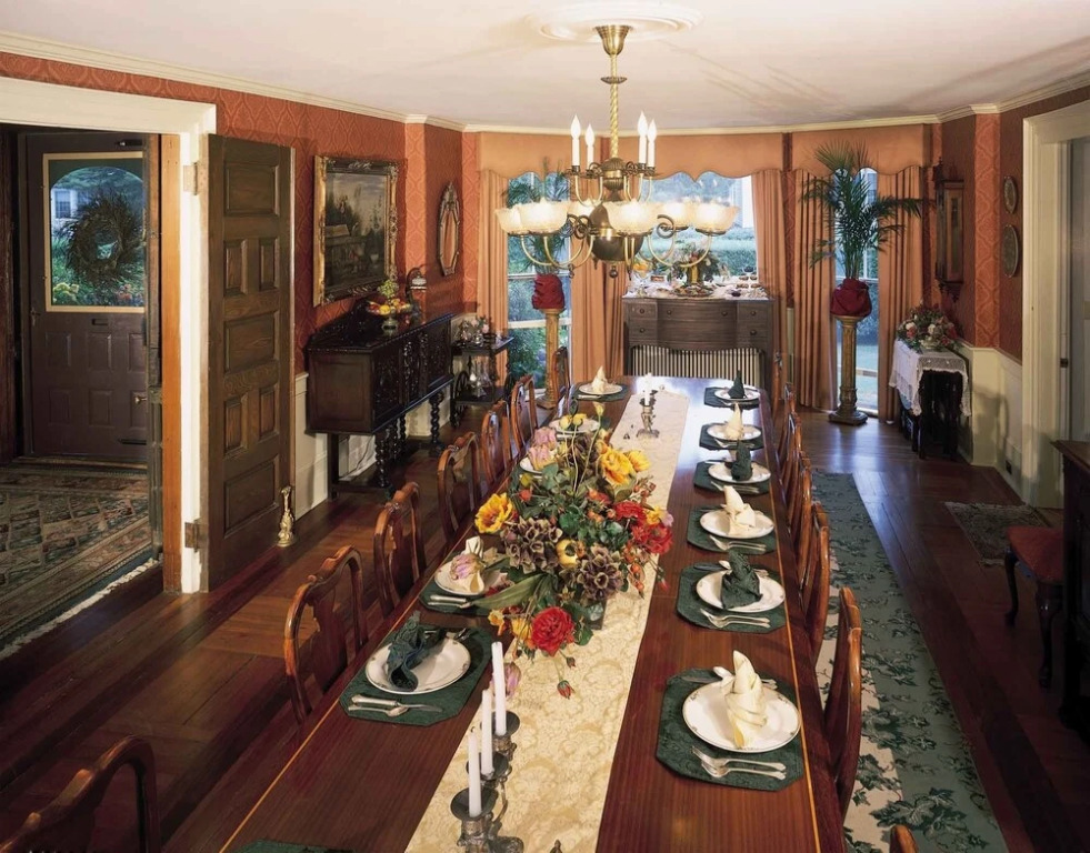 Ivy Lodge