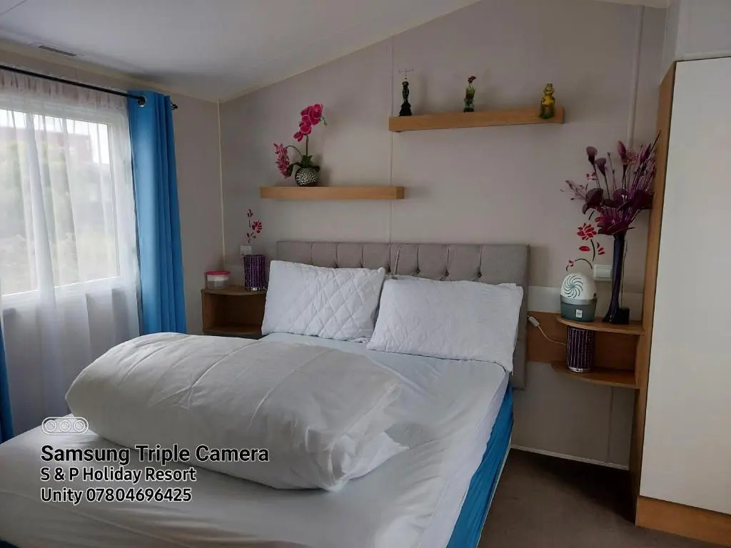 205 Holiday Resort Unity 6 Berth Pet Friendly
