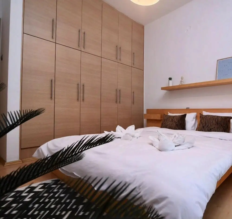 New Apartment in the heart of Koukaki Orlof str