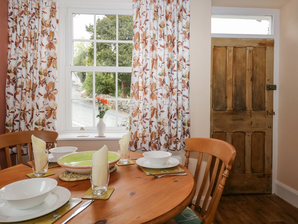 Mount Pleasant Cottage