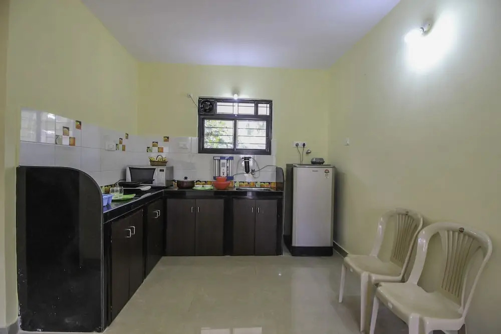 OYO 10754 Home Deluxe 1BHK Colva