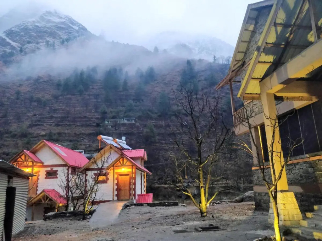 Offbeat Abodes - Tirthan Valley