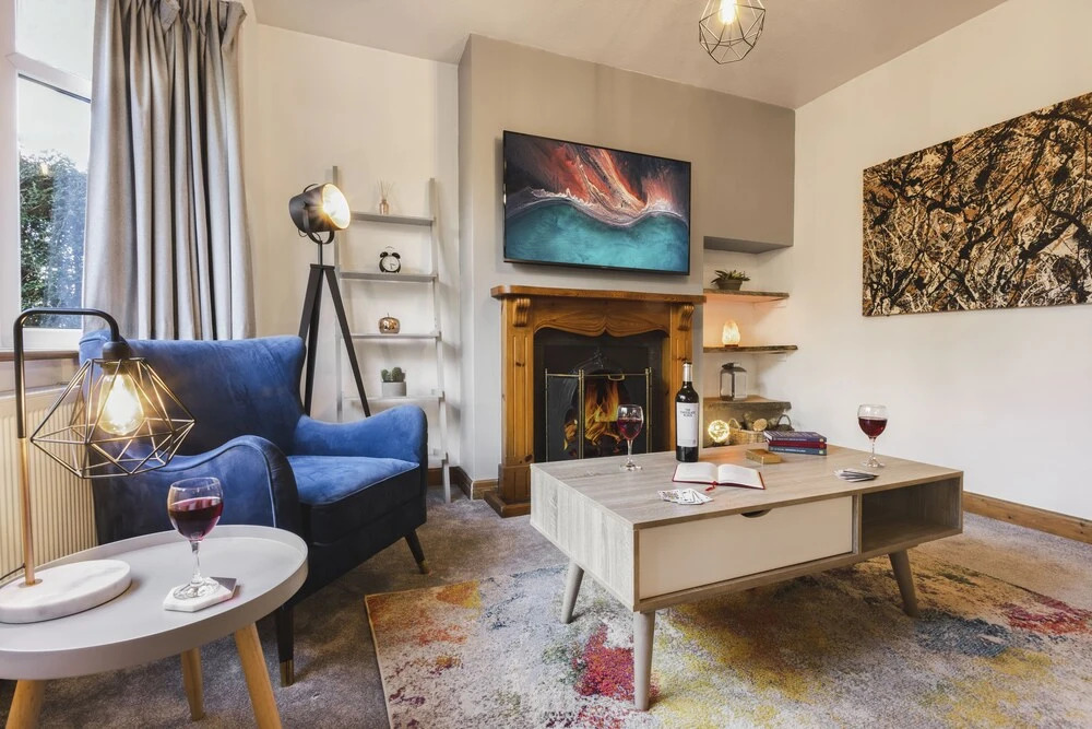 Ellerthwaite Place X3 Bed House with Hot Tub in Central Windermere - Ridgestone