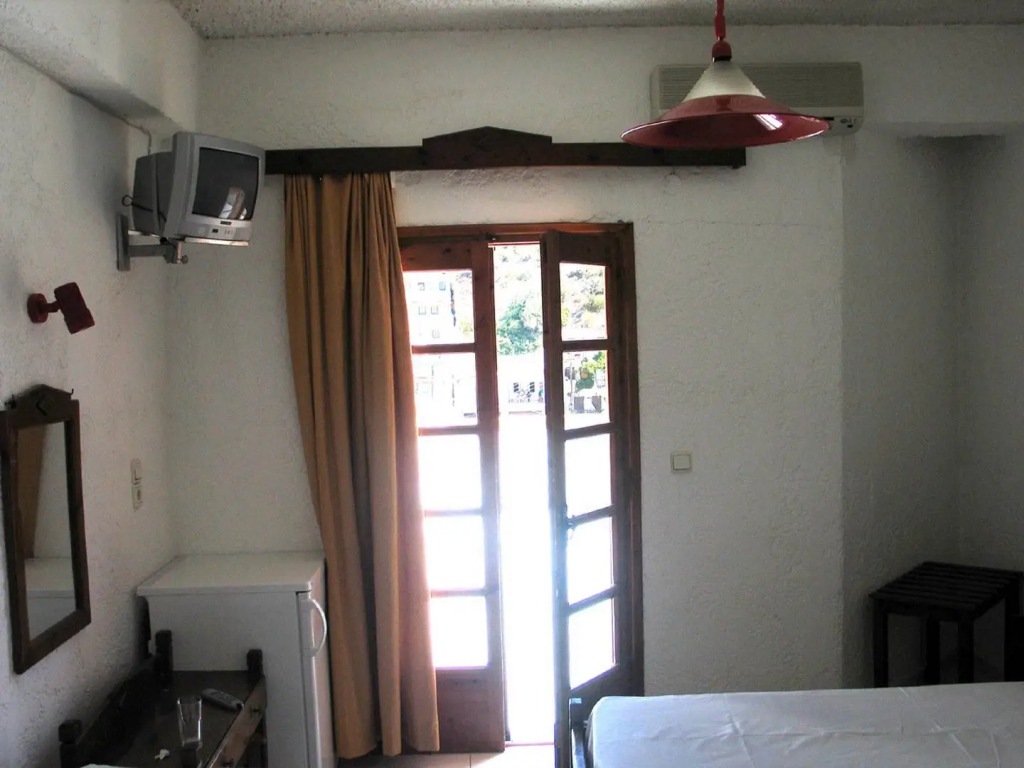 Sunlight Hotel