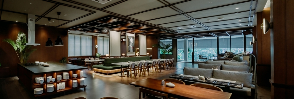 Jiro Hotel