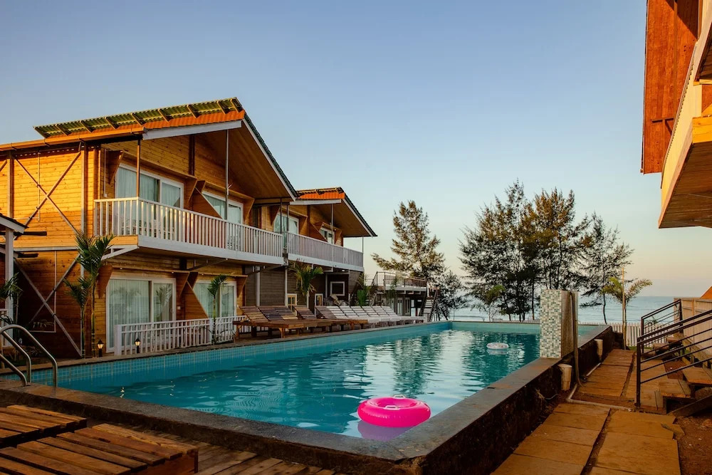 Dallas Beach Resorts