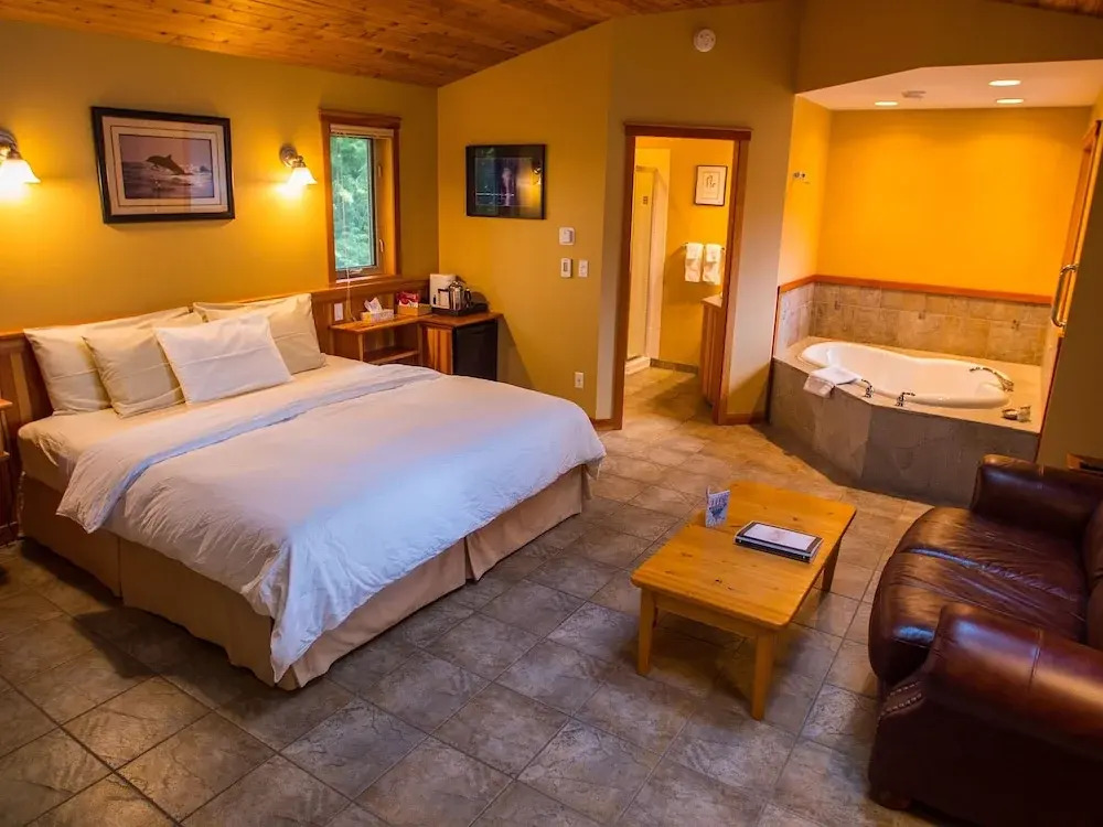 Snug Harbour Inn