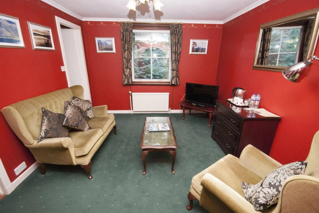 Glendruidh House