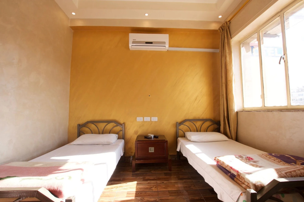 Erasmus Student House By Sunrise Hostel