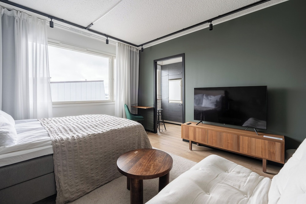 Home Suites- Boutique Apt in City Centre