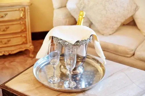 The Inglenook Hotel