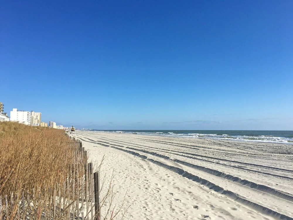 Oceanfront Crescent Sands Beach W/ Pool 3 Bedroom Condo