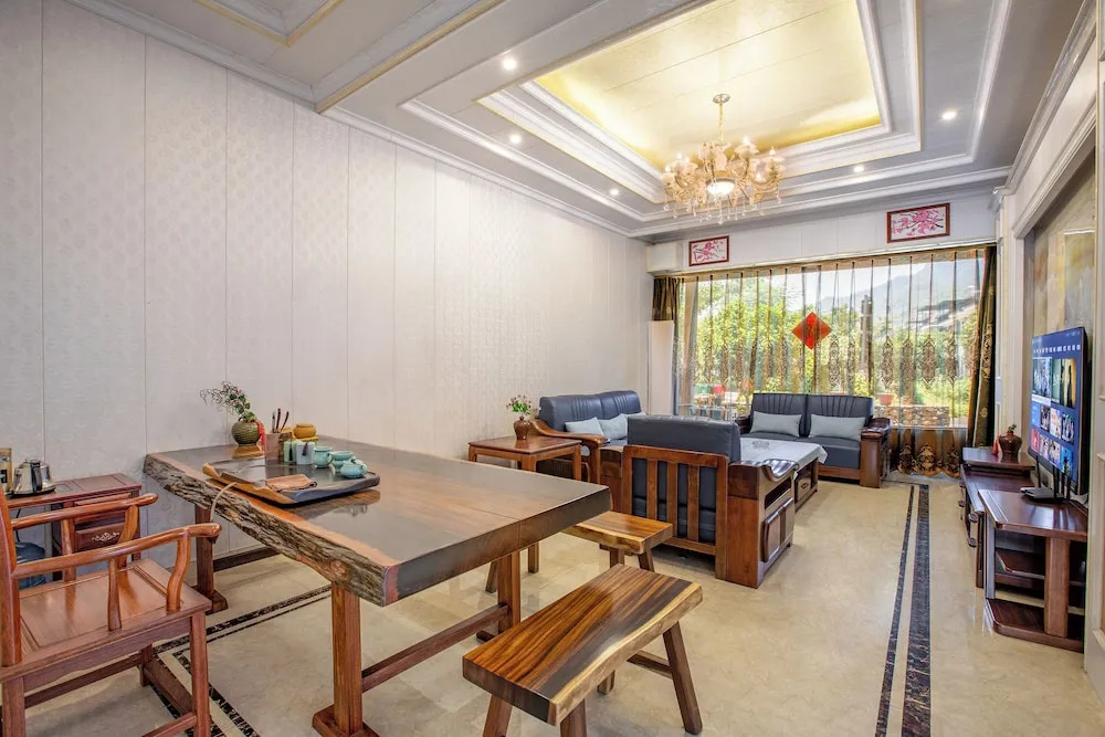 Lv ye Xian Zhuang Guesthouse