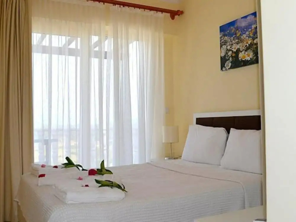 Villa 2 Bedroom Lake View 7