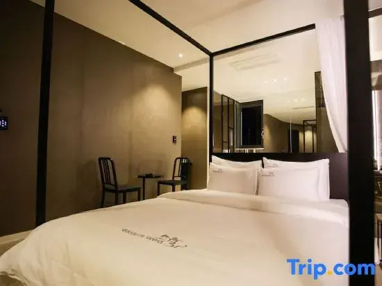 Icheon O-World Motel