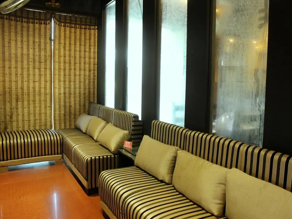 OYO Rooms 100ft Road Udaipur