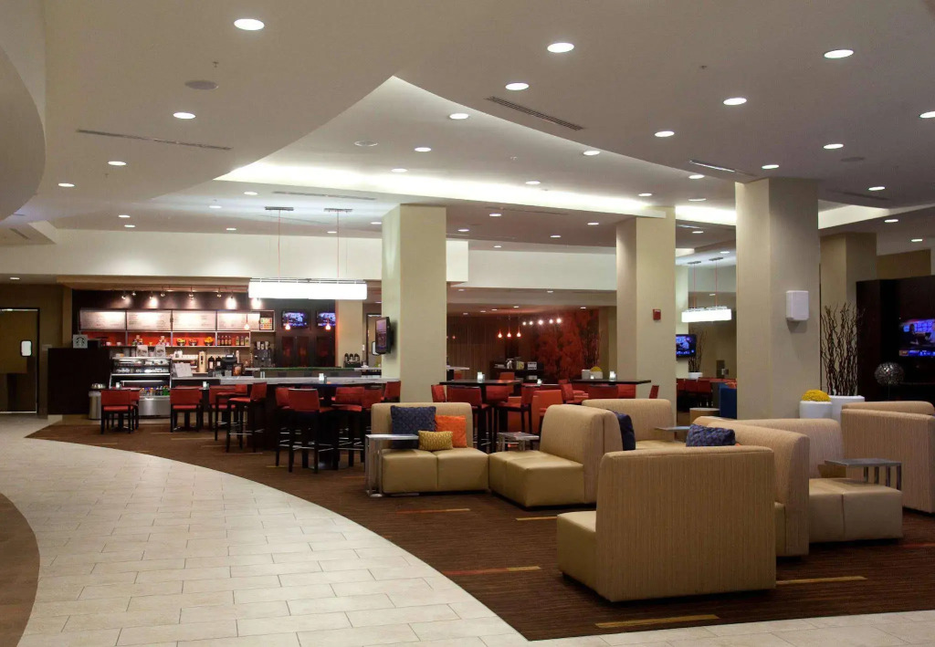 Courtyard by Marriott Lincoln Downtown