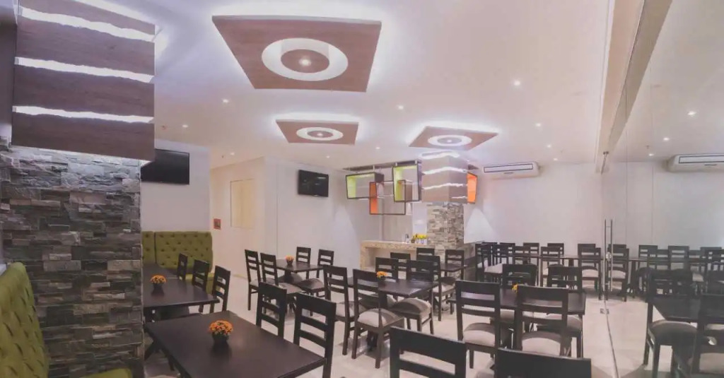 Hotel Aixo Suites By GEH Suites