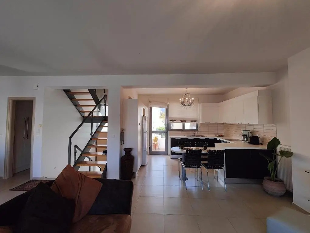 Arianna 2bd Villa