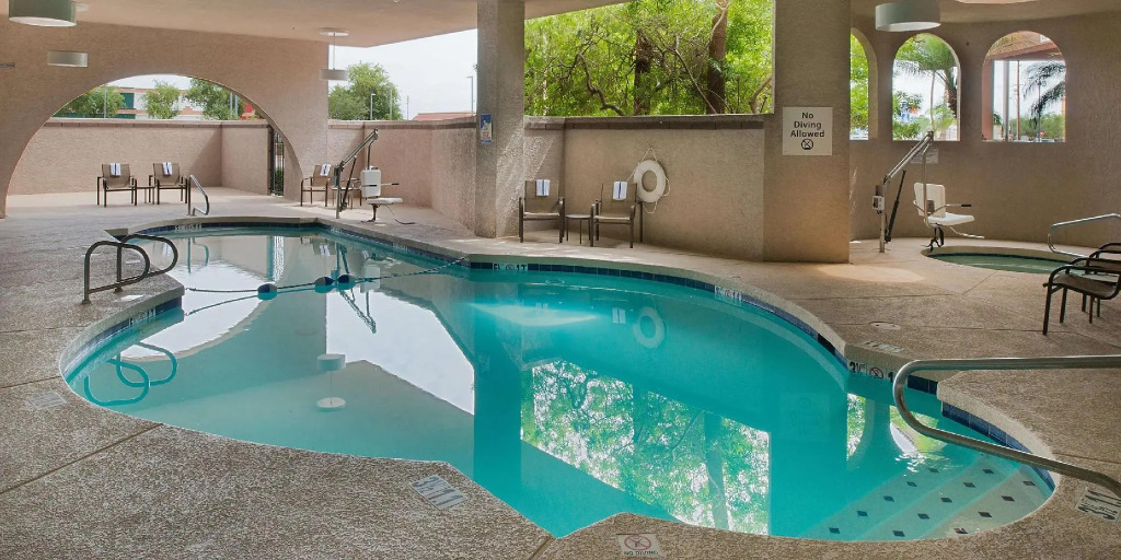 GreenTree Hotel Phoenix West