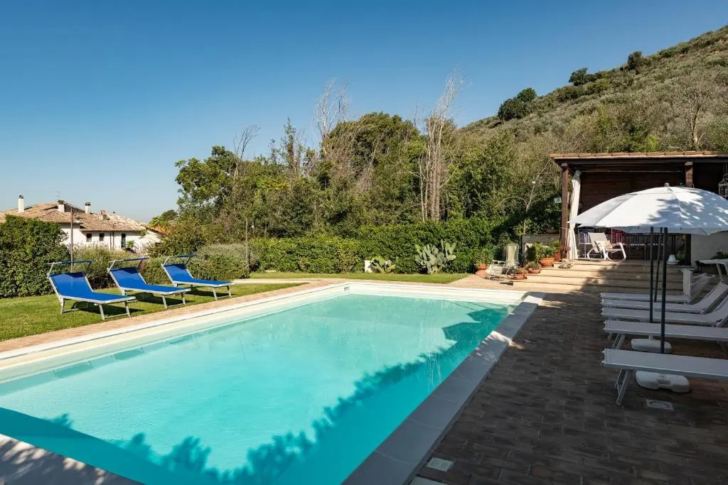 Agriturismo Monte Cologna
