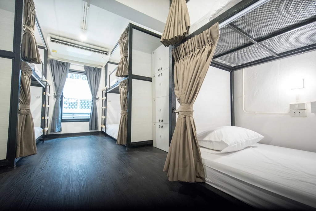 Moon House Hostel