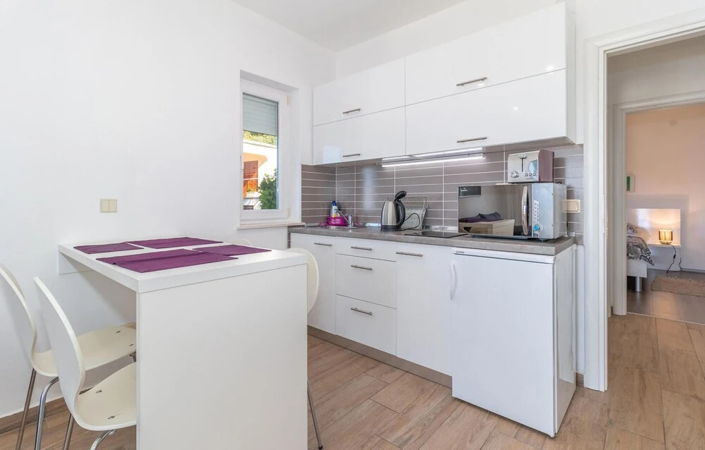 Amazing Home in Dramalj With Wifi and 2 Bedrooms