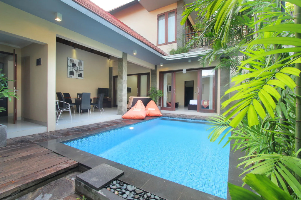 Lotus Tirta Seminyak