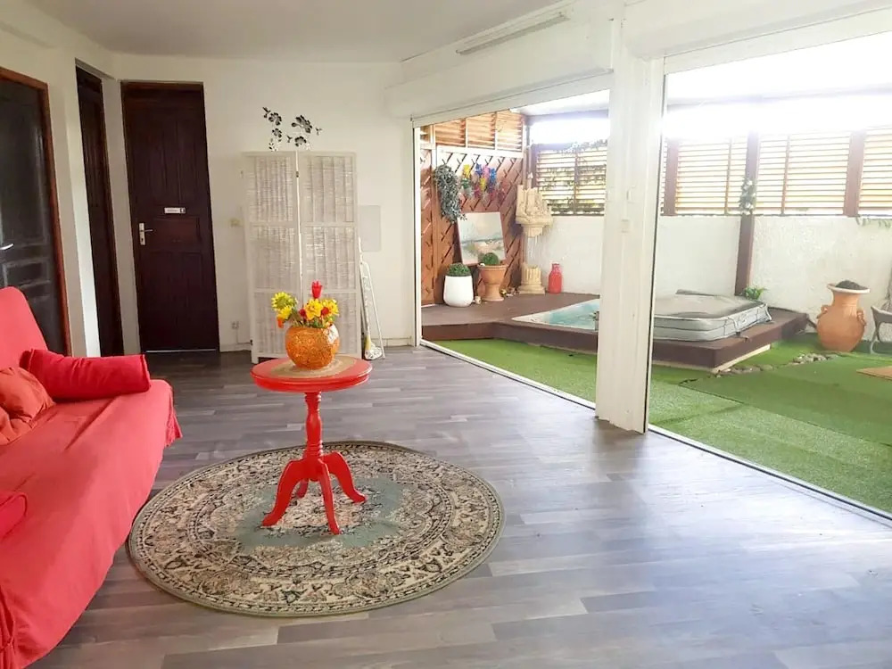 Apartment with 3 Bedrooms in Sainte-Rose, with Wonderful Sea View, Pool Access, Enclosed Garden - 8 Km From the Beach
