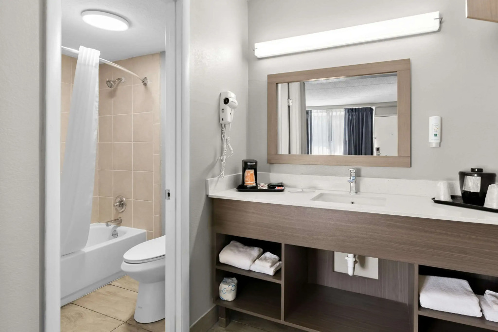 Quality Inn Nashville - Opryland Area