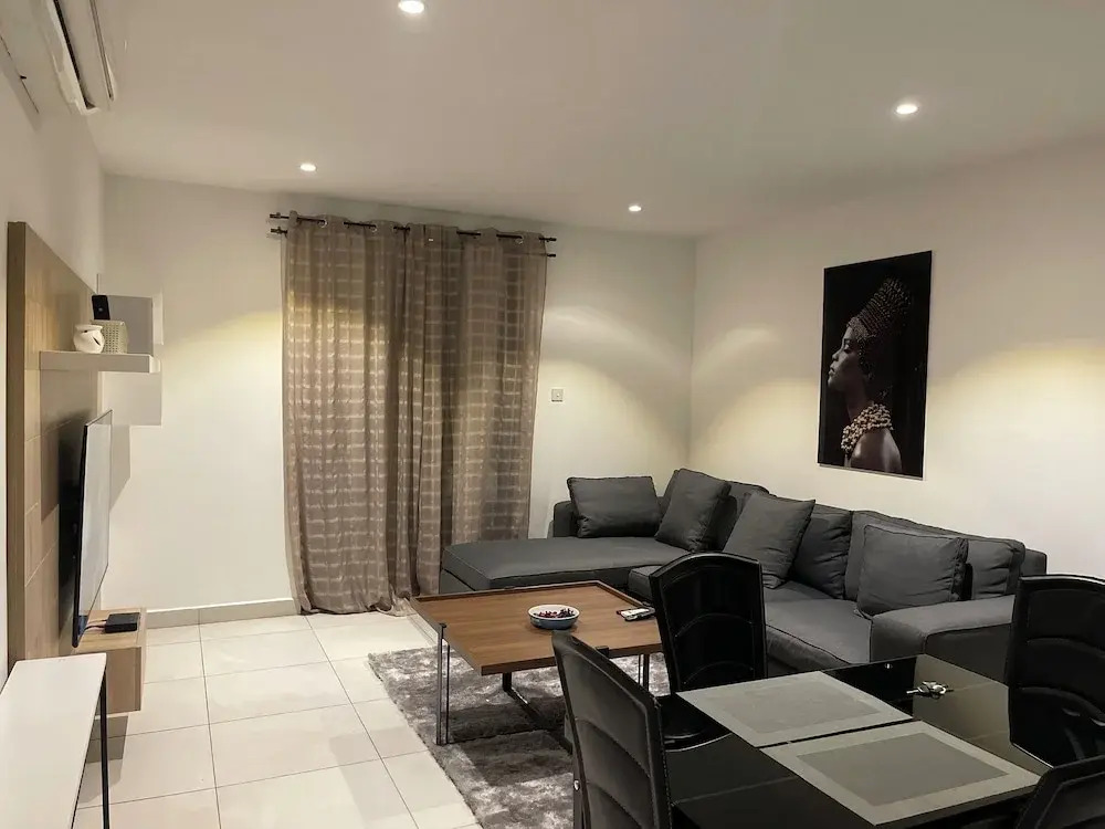 Embassy Gardens by Comfort homes